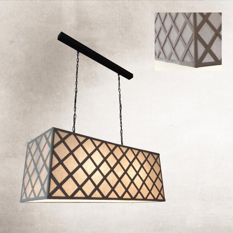 Suspension double cylindre galette plissé plis Dior en doublure de soie blanche avec une doublure blanche.
Bordage et diffuseur partiel en cuir noir.