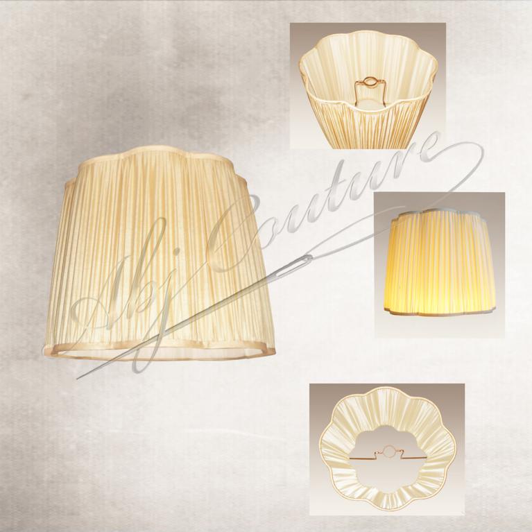 Abat-jour droit godrons haut et bas froncé soie écru doublé écru