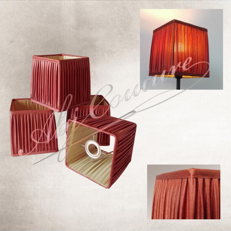 Abat-jour carré plissé fronces en soie terracotta doublure en soie dorée