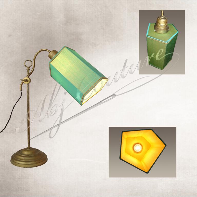 Abat-jour-réflecteur-pentagonal-tendu-soie-doublure-dorée-soutache-haut-bas