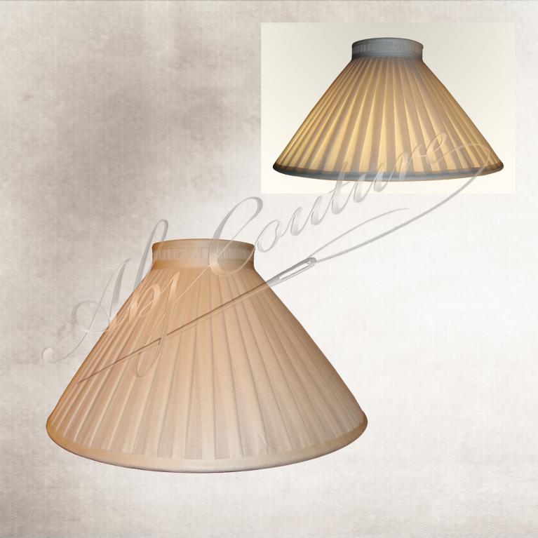 Abat-jour-conique-a-col-plissé-fin-soie-doublure-écru