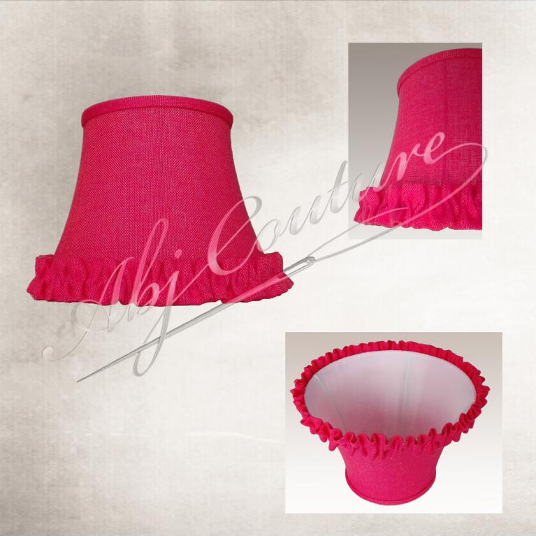 Abat-jour pagode tendu en lin doublure blanche ornement froufrou bas