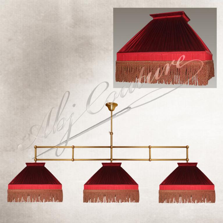 Abat-jour carrés avec col et galerie plissé fronces en soie doublé or passementerie franges